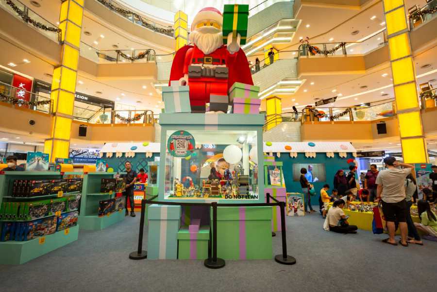 Lego shop hot sale sunway pyramid