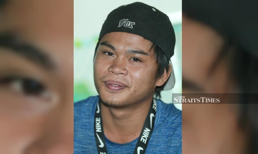 Lerry Joseph Jinilus never had an identification card, as he could not obtain the necessary supporting documents from his parents to justify his application. - NSTP/Edmund Samunting.