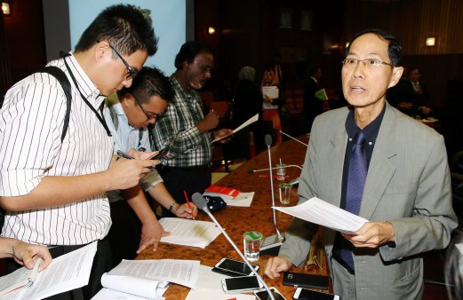 Councillor Dr Lim Mah Hui who criticized the city council enforcement officers of underperforming remains adamant that his allegation was correct and factual.