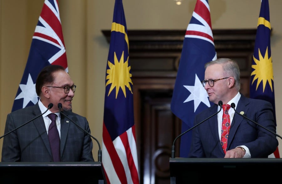Prime Minister Datuk Seri Anwar Ibrahim (left) with Australia's Prime Minister Anthony Albanese at a joint press conference after the 2nd Malaysia–Australia Annual Leaders’ Meeting (ALM) at the Government House.