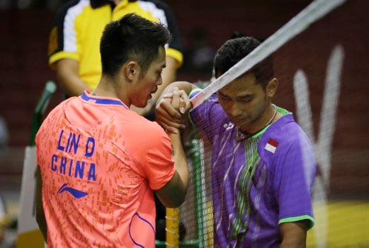 Piece of cake for Lin Dan as Tommy retires with injury | New Straits ...