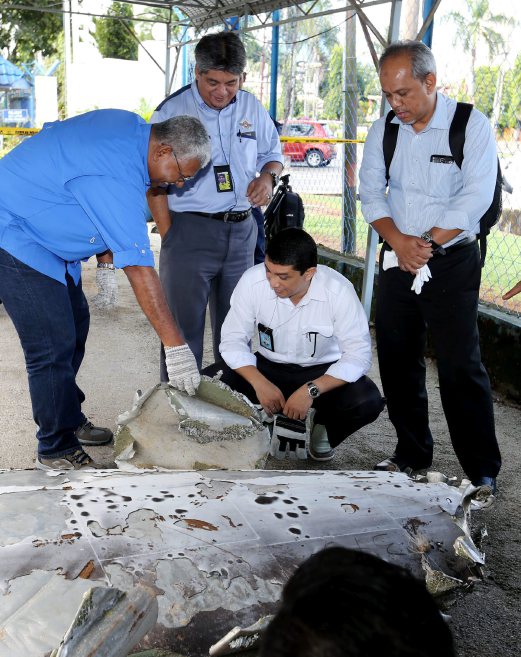 Liow: Debris found in Besut not from MH370 | New Straits ...