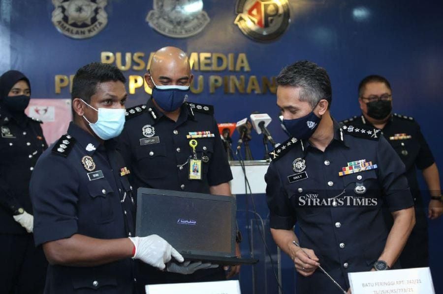 Penang Police Bust Fake Loan Syndicate, 18 Nabbed | New Straits Times ...