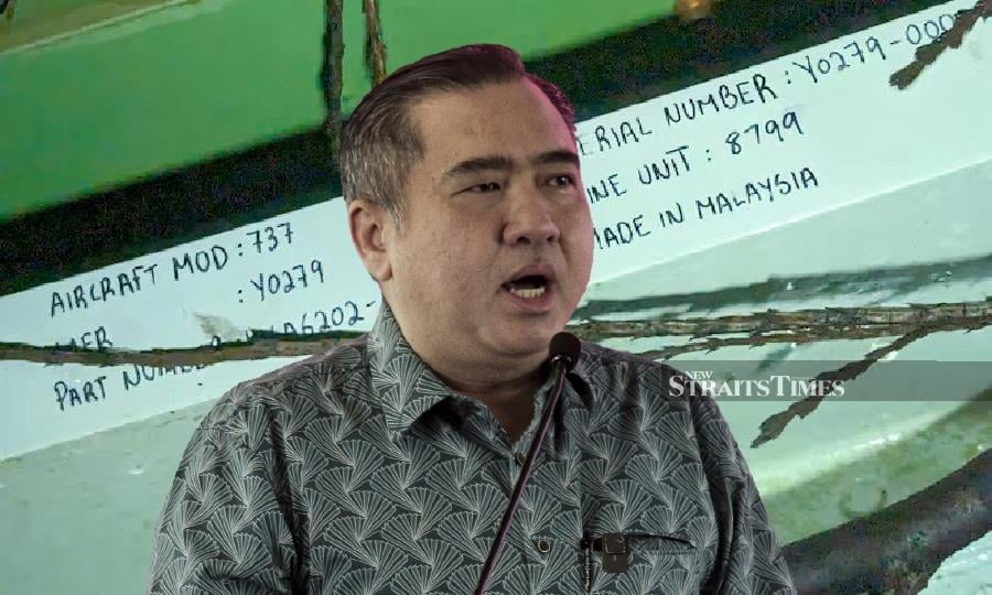 Transport Minister Anthony Loke says if there is any official report from the airline, the ministry will ask the Civil Aviation Authority of Malaysia (CAAM) to look into the issue. - NSTP file pic