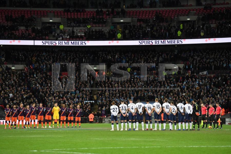 Premier League: Wembley pitch's poor condition before Tottenham's game  against Manchester City