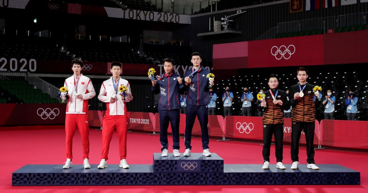 Childhood Friends Give Taiwan First Olympic Badminton Medal After Defeating China