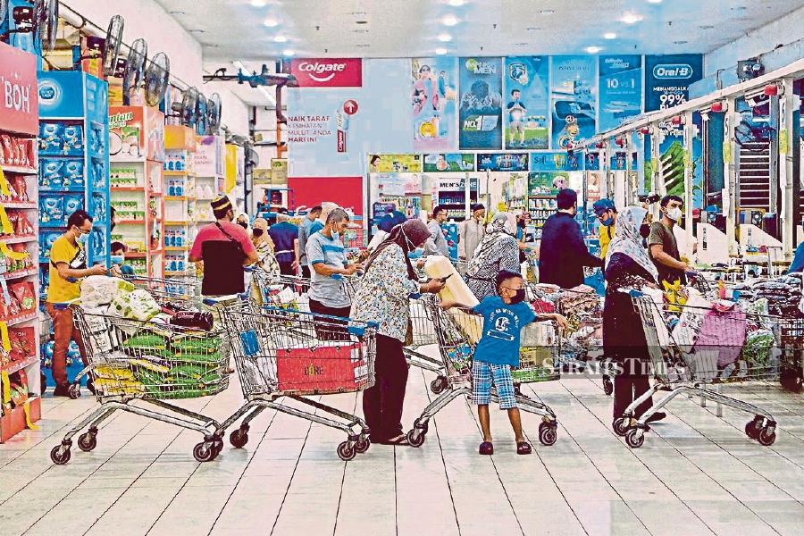 Inflation in Malaysia is expected to remain stable in the coming months with only a minimal impact from subsidies rationalisation, according to an economists.  