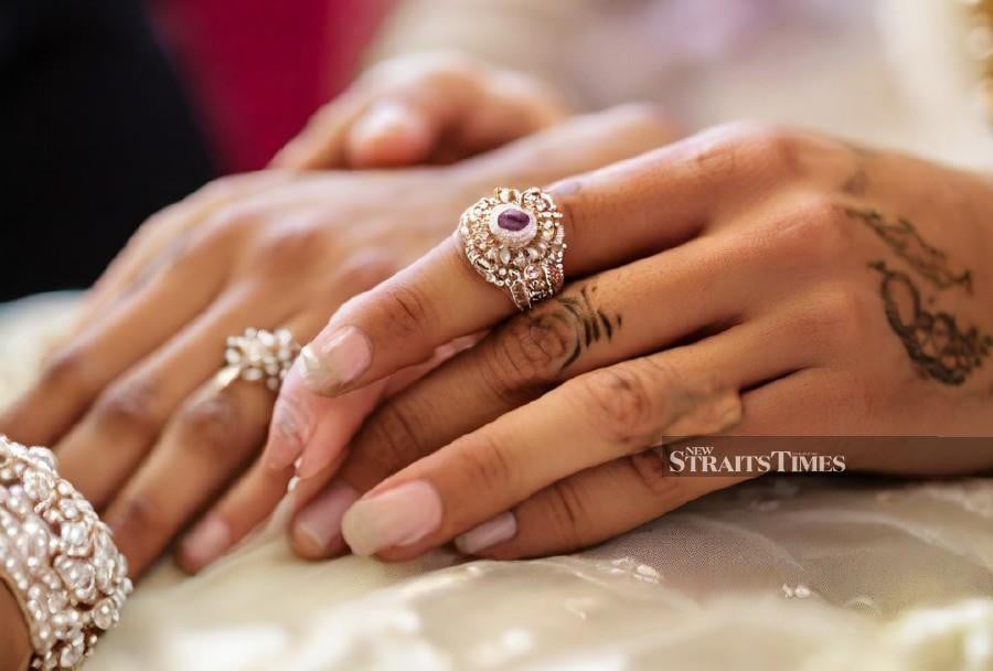 Many Malaysian women picked spouses from Pakistan, Bangladesh, and Indonesia to marry in southern Thailand. - NSTP file pic, AI-generated image. 