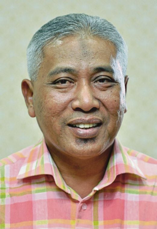 Former Dungun member of Parliament Datuk Matulidi Jusoh dies at his home this morning