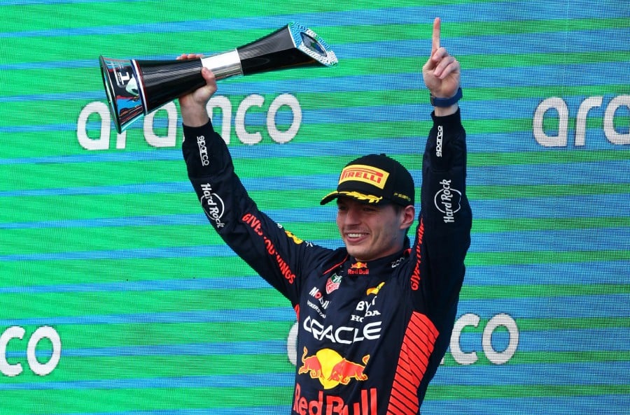 F1 braced for Red Bull upgrades, records and Ricciardo's return