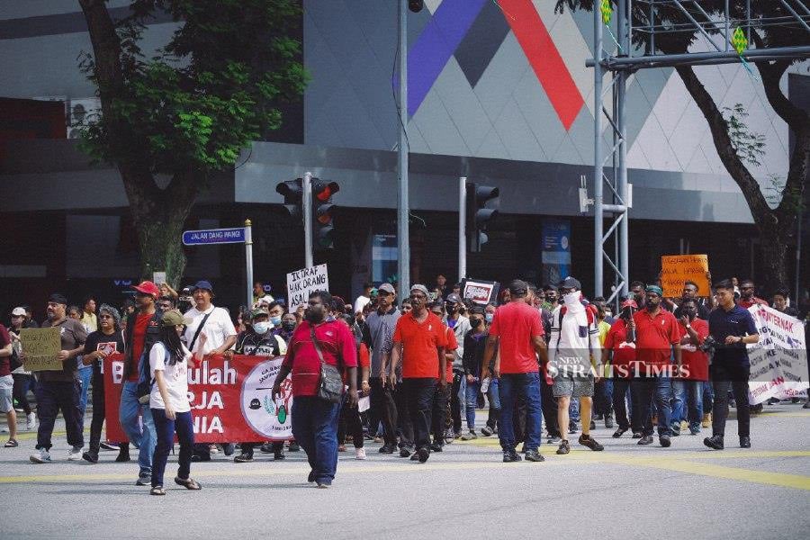 87 Groups Hold May Day March Calling For Workers' Rights | New Straits ...