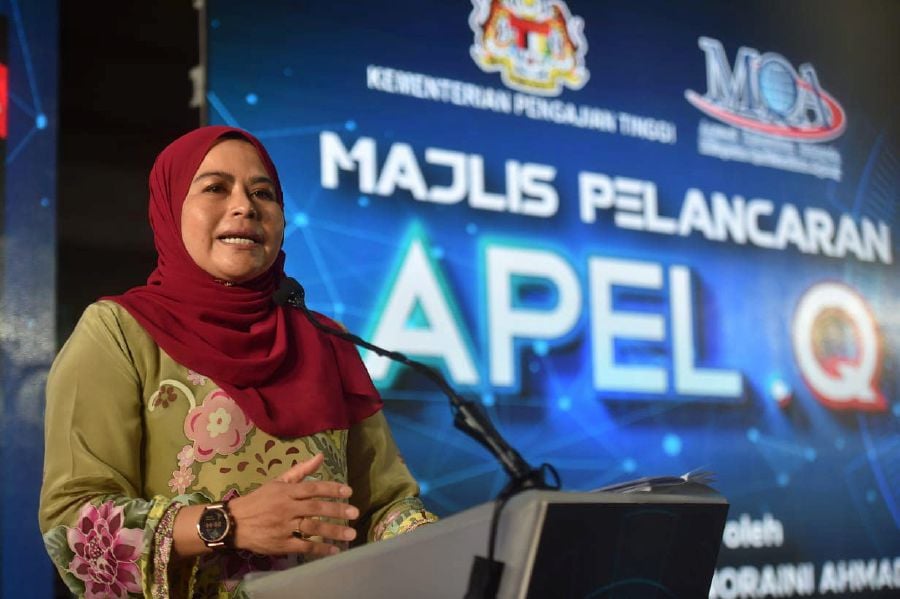 Higher Education Minister Datuk Seri Noraini Ahmad delivers her speech at the Malaysian Qualifications Agency’s Accreditation of Prior Experiential Learning (APEL) Open Day and launch of APEL.Q at KL Sentral. - Pic courtesy of MOHE. 