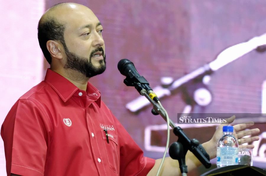 Bersatu deputy president Datuk Seri Mukhriz Mahathir in revealing this said the calls were made by the party's division leaders. - FILE PIC 
