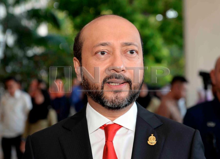 Datuk Seri Mukhriz Mahathir said the 2024 deadline is a reflection of the state government's commitment to developing the state. (BERNAMA)