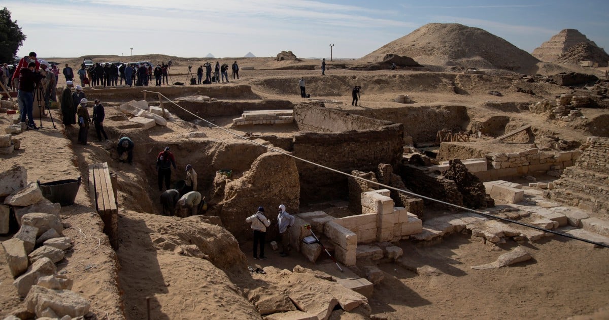 Egypt unveils treasures found at ancient site | New Straits Times