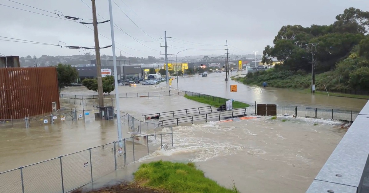 Two Dead Two Missing After Heavy New Zealand Flooding New Straits Times