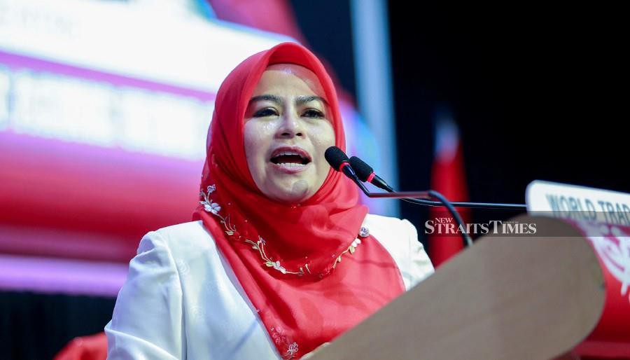 A Wanita division head claims Datuk Seri Dr Noraini Ahmad prefers to appoint men, instead of women, to top government posts despite her position as Umno Wanita chief. -NSTP file pic