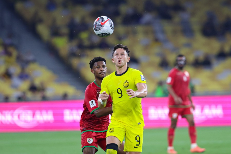 Striker Darren Lok dismissed the claims that the “not so perfect” pitch at the National Stadium in Bukit Jalil played a part in Malaysia's 2-0 defeat by Oman in a World Cup qualifier on Tuesday. BERNAMA PIC