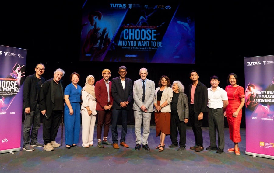 The TUTAS family comprising the best of the best in their field including partners – Taylor’s University, The Actors Studio, ASK Dance Company and Young Choral Academy – as well as esteemed lecturers. – Pic courtesy of TUTAS