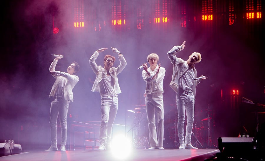 K-Pop group Winner in action during a memorable concert in KL recently. (Picture courtesy of IME Productions)