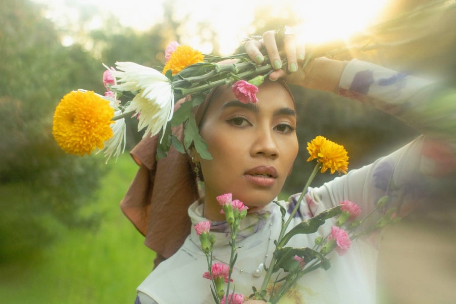 Award-winning, US-based singer-songwriter Yuna is among 49 local and international artistes set to perform at the inaugural Supalapa Festival in Genting Highlands, Pahang. – Pic by Ajarina Hitomi