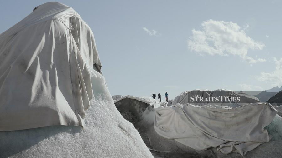 The La Prairie x Douglas Mandry and ETH Monuments - Gravity Flow Expedition Swiss Glacier.