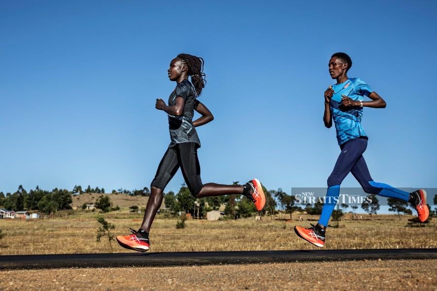 Shoes to run clearance faster