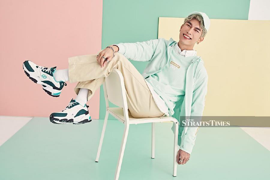 Skechers x Mew Collection goes pastel