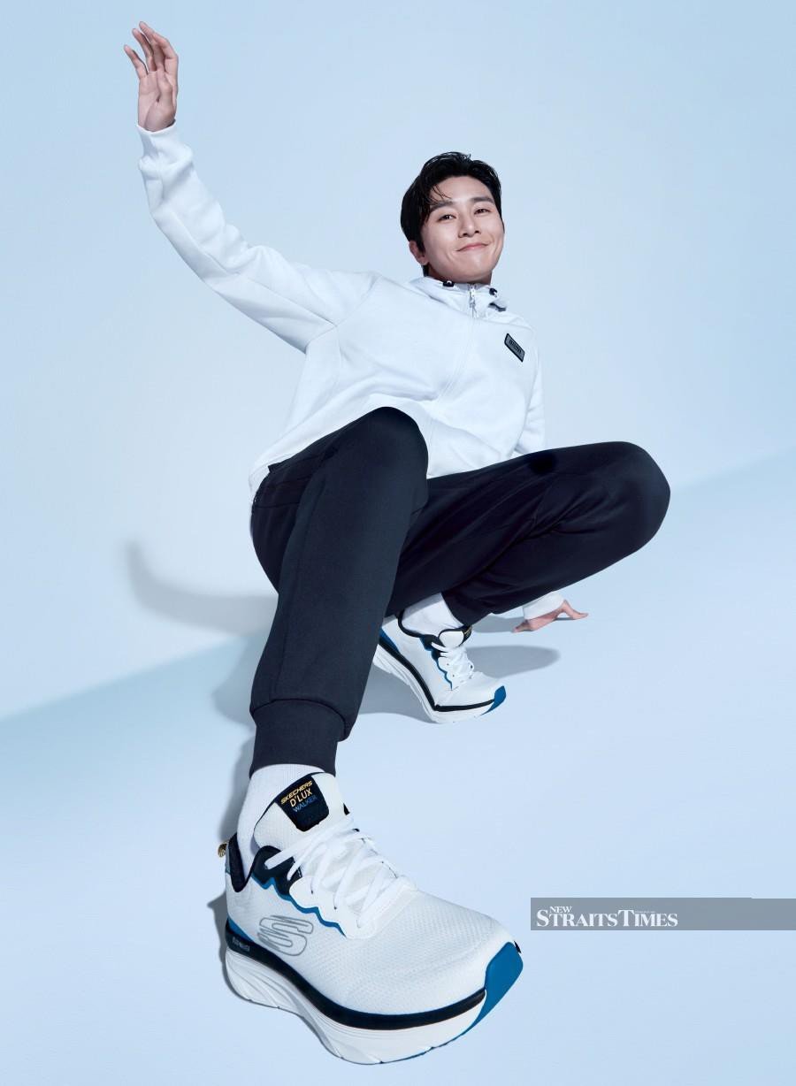 Park Seo Jun is the latest South Korean celebrity to work with Skechers.