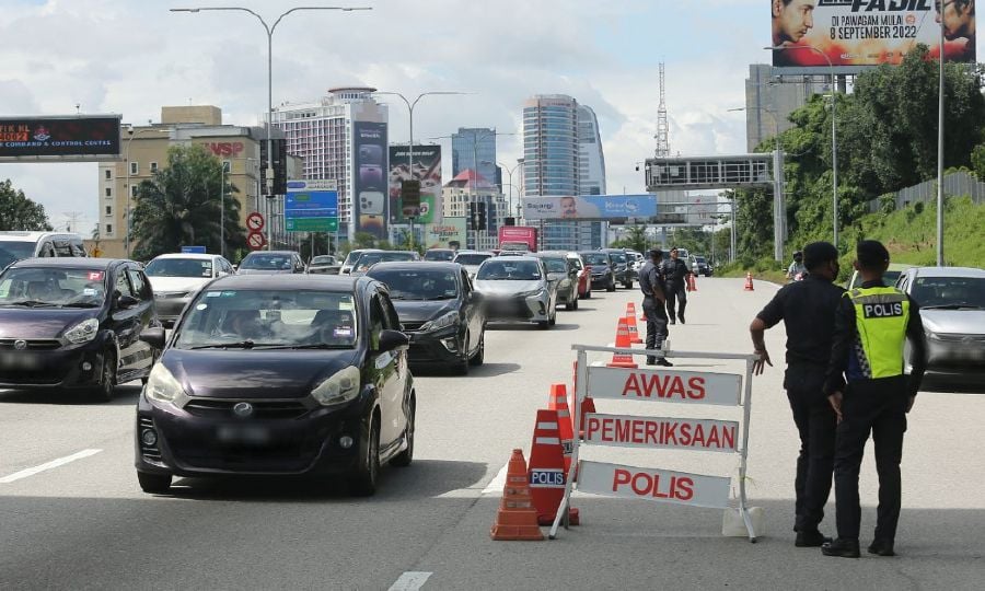 Nationwide roadblocks part of police's omnipresence strategy