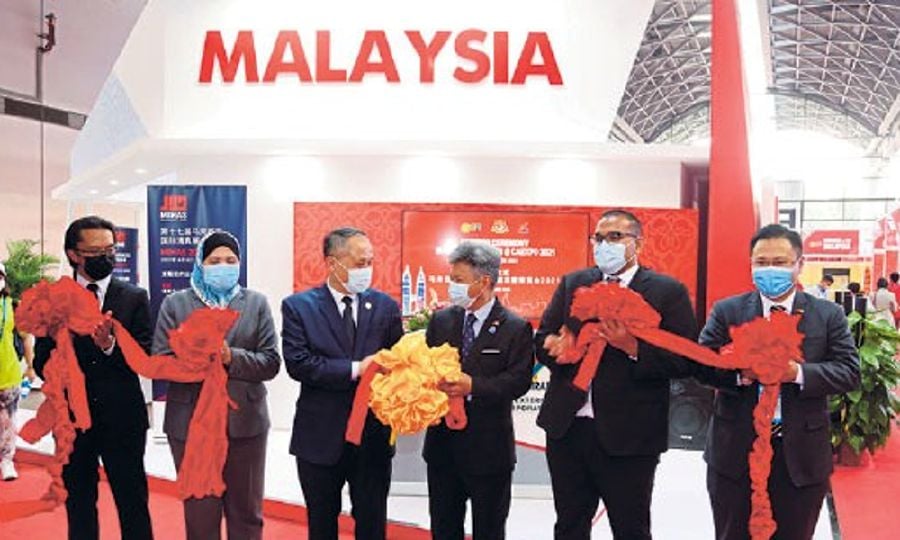 Expanding Global Presence Of Malaysian Companies New Straits Times Malaysia General Business 0101