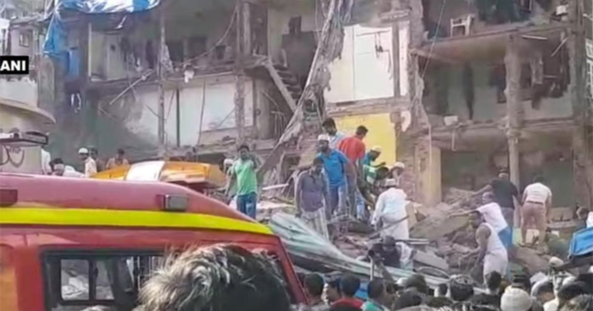 (Update) Forty people feared trapped in Mumbai building collapse ...