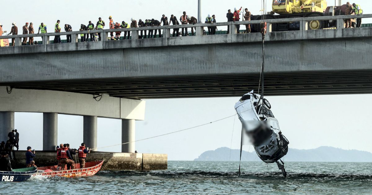 Bridge accident