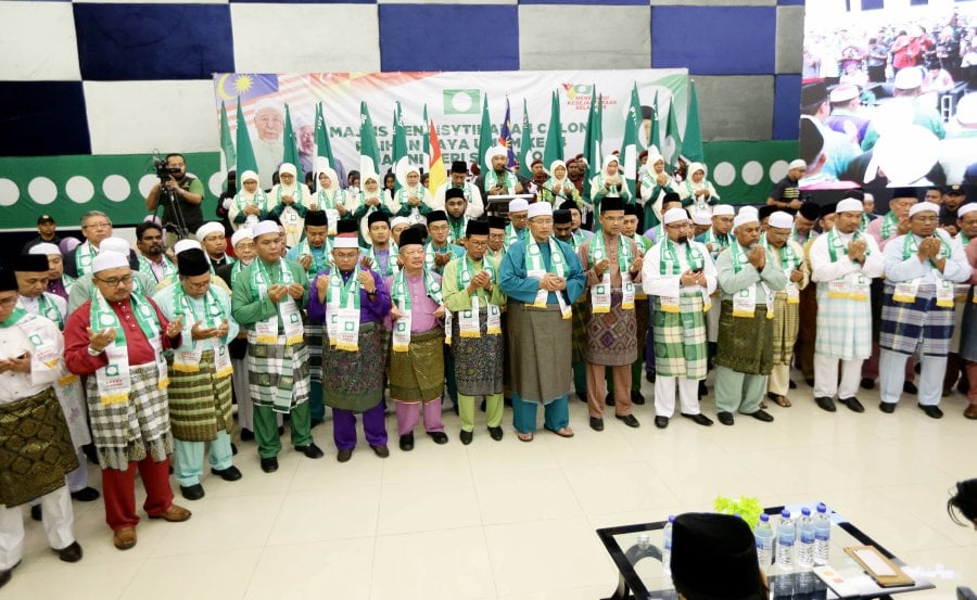 Selangor Pas will contest in 20 parliamentary seats and 47 of the 56 state seats in the coming 14th General Election (GE14). Pic by NSTP/ROSLIN MAT TAHIR