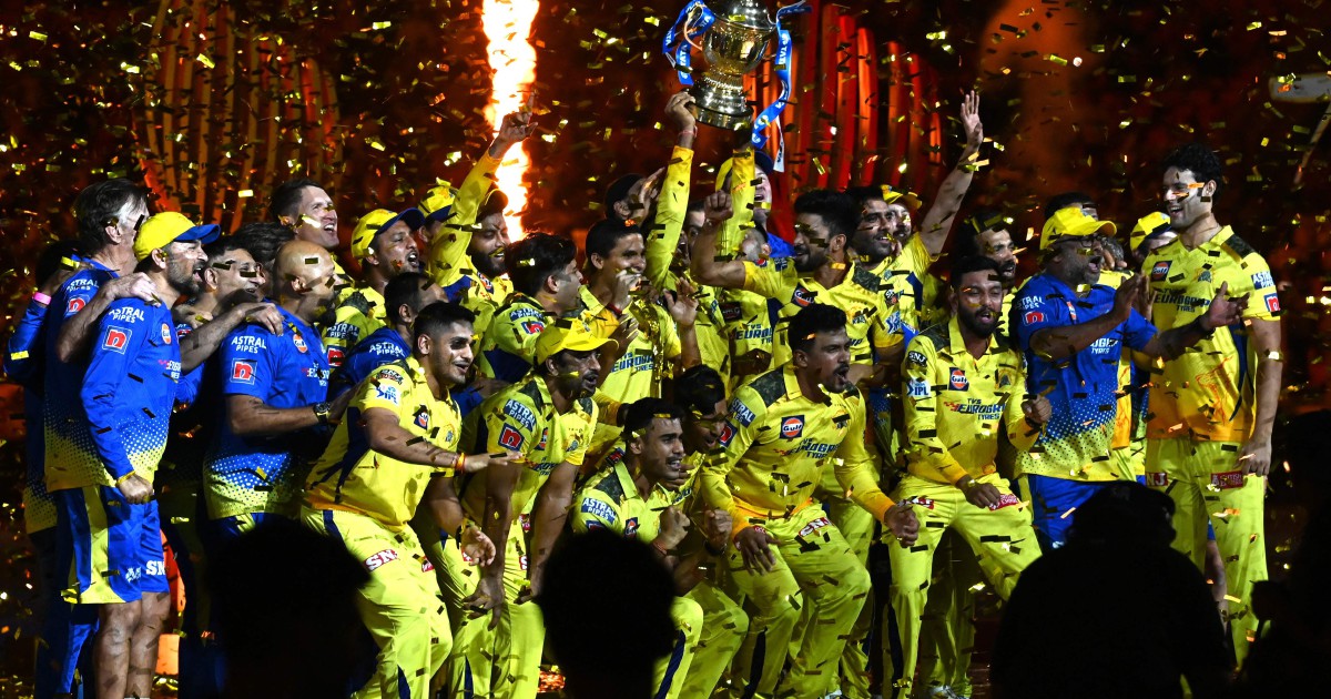 Chennai pip Gujarat in dramatic final to win fifth IPL title | New ...