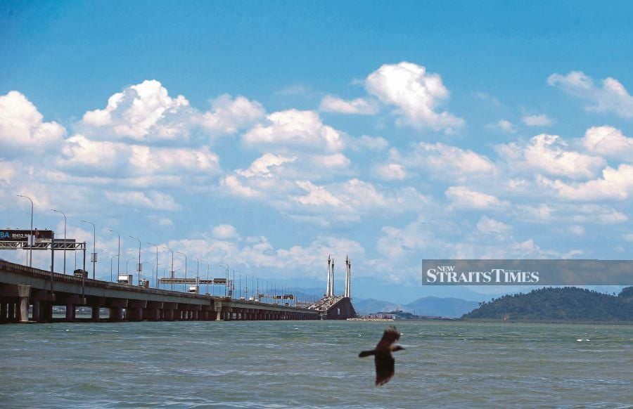 A man is believed to have leaped from the Penang Bridge here this evening. - NSTP file pic