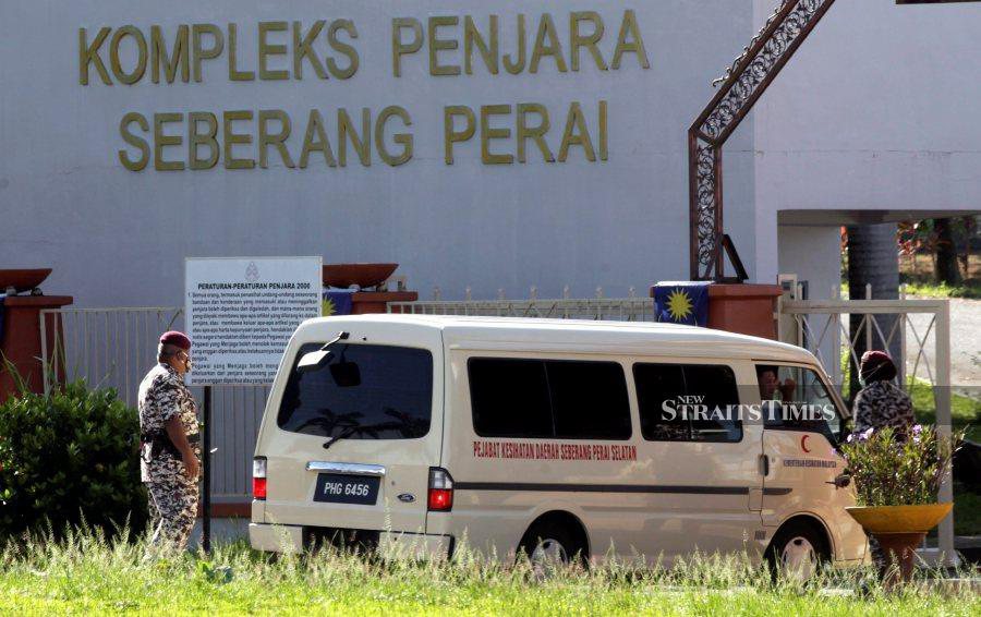 Another officer from Seberang Prai Prison in Jawi is the latest prison official to have contracted Covid-19. -NSTP/DANIAL SAAD
