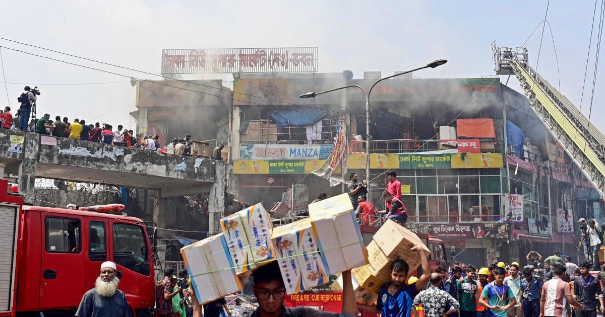 Bangladesh mall fire doused after 27 hours | New Straits Times