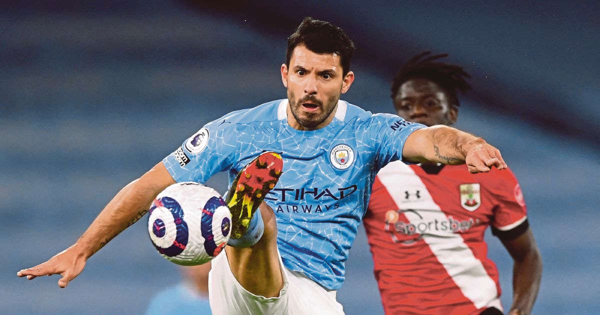 Aguero to leave Man City