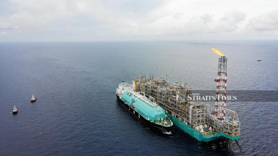 Malaysia’s upstream oil and gas sector is gathering momentum, with new production sharing contracts (PSCs) providing the impetus for investments in upstream exploration and production, according to BMI, a Fitch Solutions company.