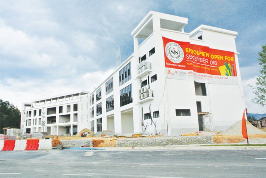 An upcoming international school slated to be opened in September in Tamansari.