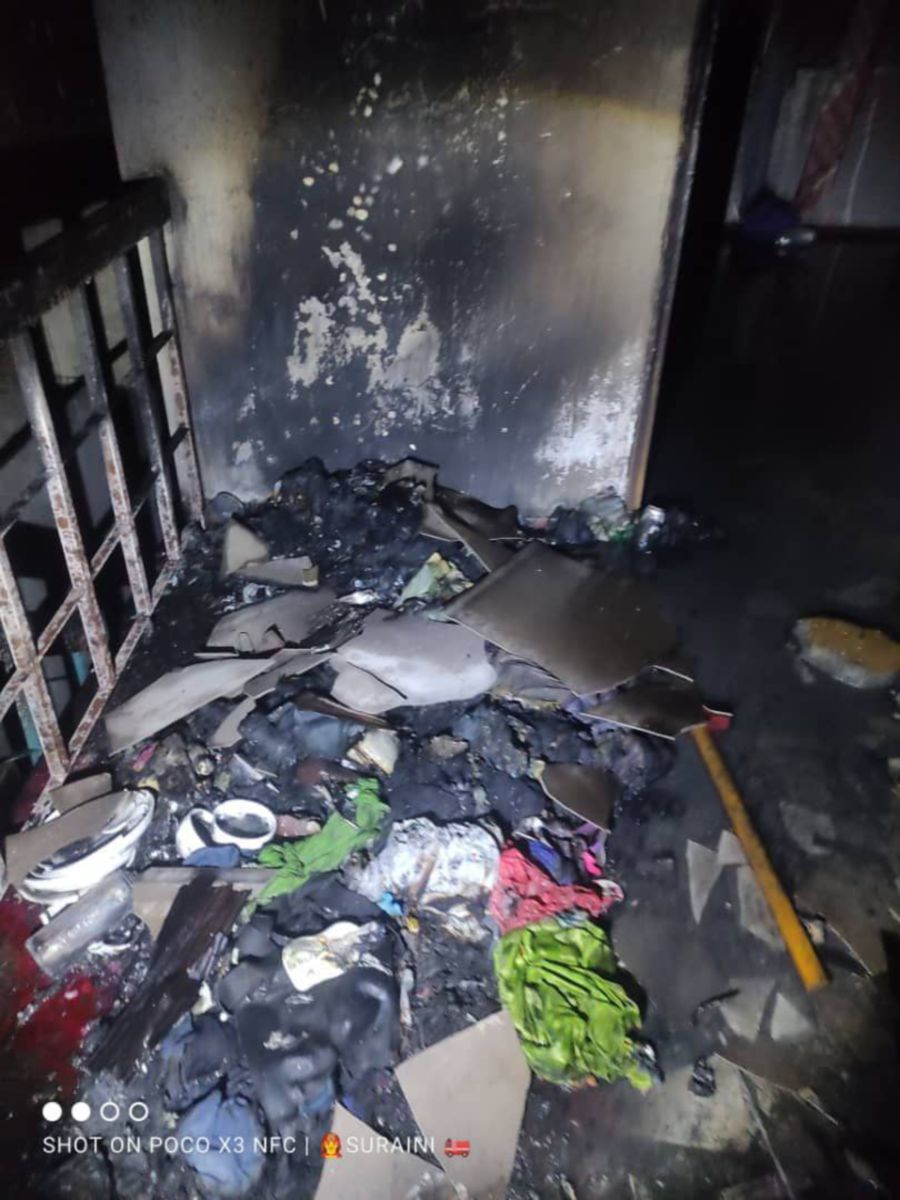 House catches fire in Taman Skudai Baru | New Straits Times | Malaysia ...