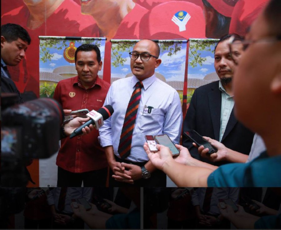 Datuk Mohd Salleh Saidin, chairman of the Kedah Tourism, Arts and Heritage Committee, advised all individuals to carefully consider the consequences of their unfavourable comments on the tourism sector and those whose livelihoods depend on it. -- Courtesy pic