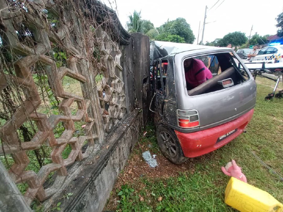The Perodua Kancil involved in the crash. -- Pic courtesy of police
