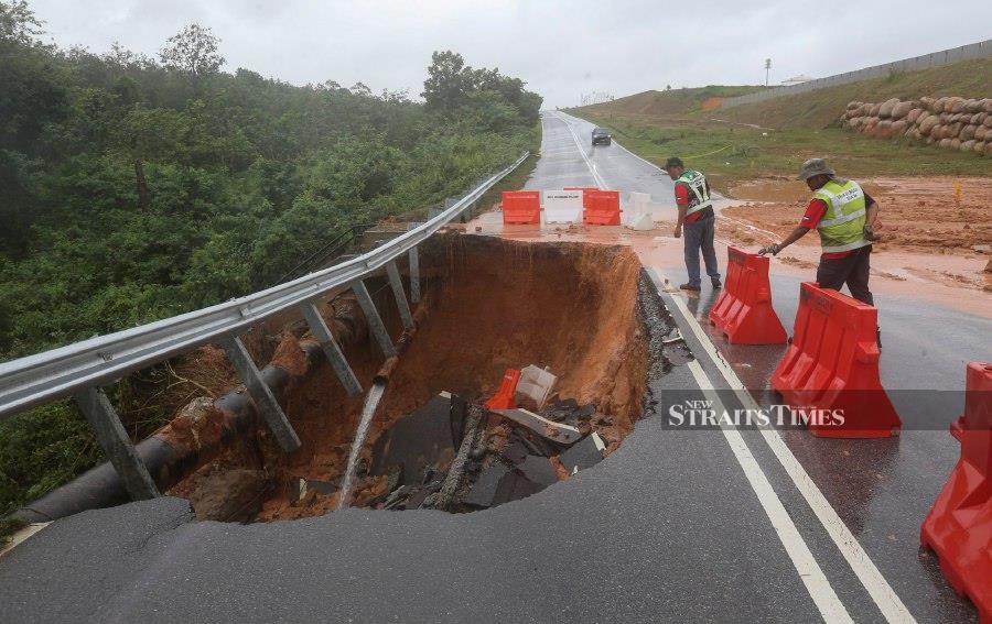 Landslide affected Jalan Genting u2014 Amber Court to be open to all 