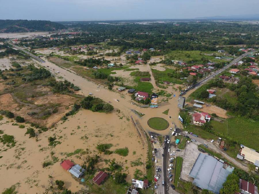 Floods in Kota  Belud  after effects of 2022 earthquake 