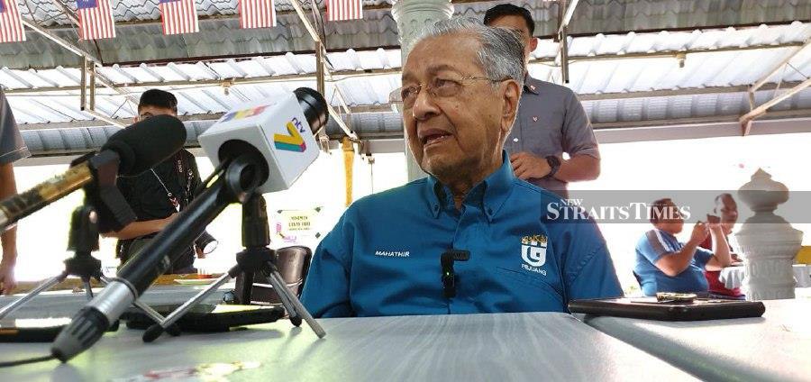 Tun Dr Mahathir Mohamad today hit out at PKR deputy president Rafizi Ramli for pouring scorn on his leadership as prime minister during Pakatan Harapan’s (PH) 22 months in power. - NSTP/HAMZAH OSMAN
