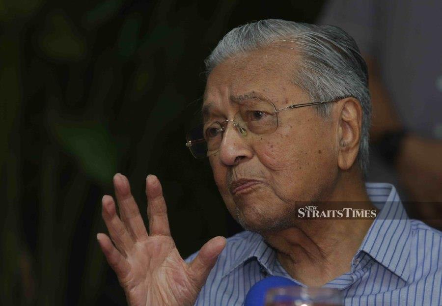 Dr Mahathir: I am no PN de facto leader | New Straits Times | Malaysia ...