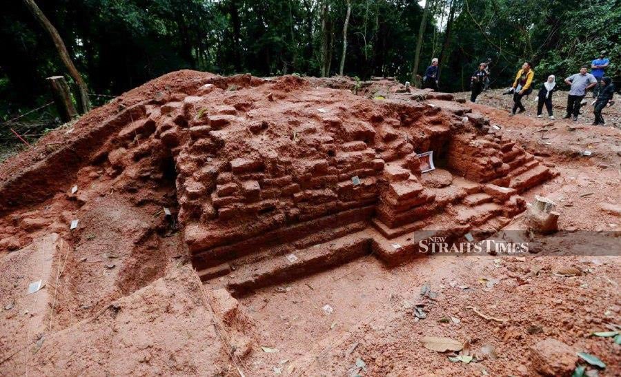 The National Heritage Department and Universiti Sains Malaysia’s Global Archaeology Research Centre (GARC) have announced the discovery of the largest Buddhist temple structure in Bukit Choras, dating back 1,200 years. - NSTP/SYAHARIM ABIDIN