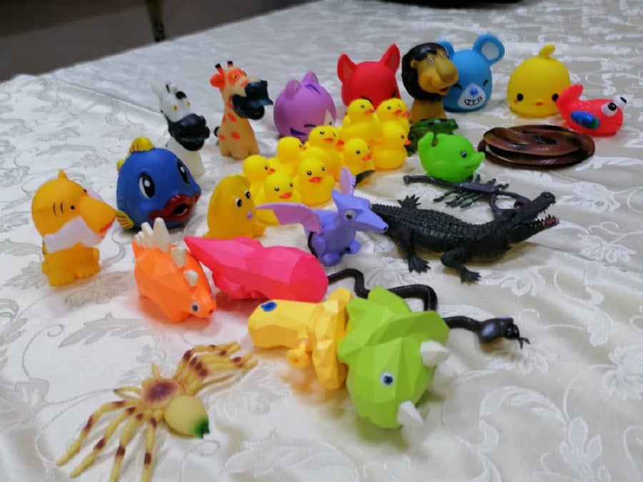 Chlorinated paraffins, classified based on their carbon chain lengths, are highly toxic chemicals used in many types of plastics, including in plastic children’s toys. - Pic courtesy CAP